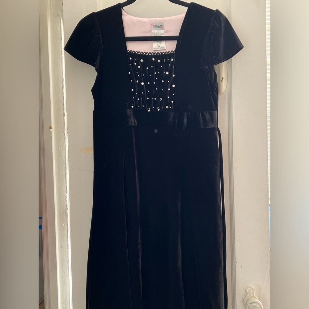 Black Velvet Beaded Square Neck Dress Girls Size 14